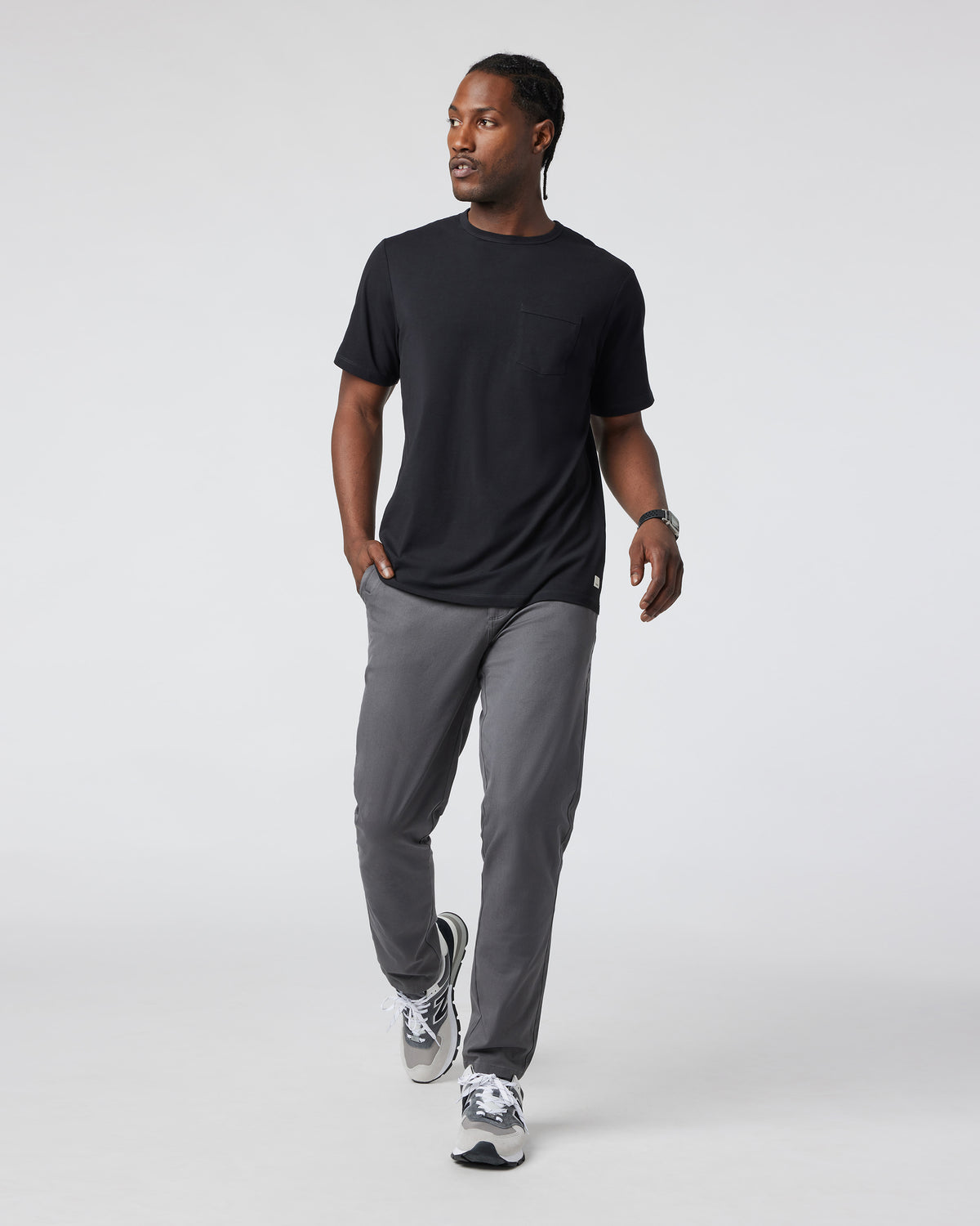 Men's Feather Pocket Tee Black Short-Sleeve Tee - Vuori