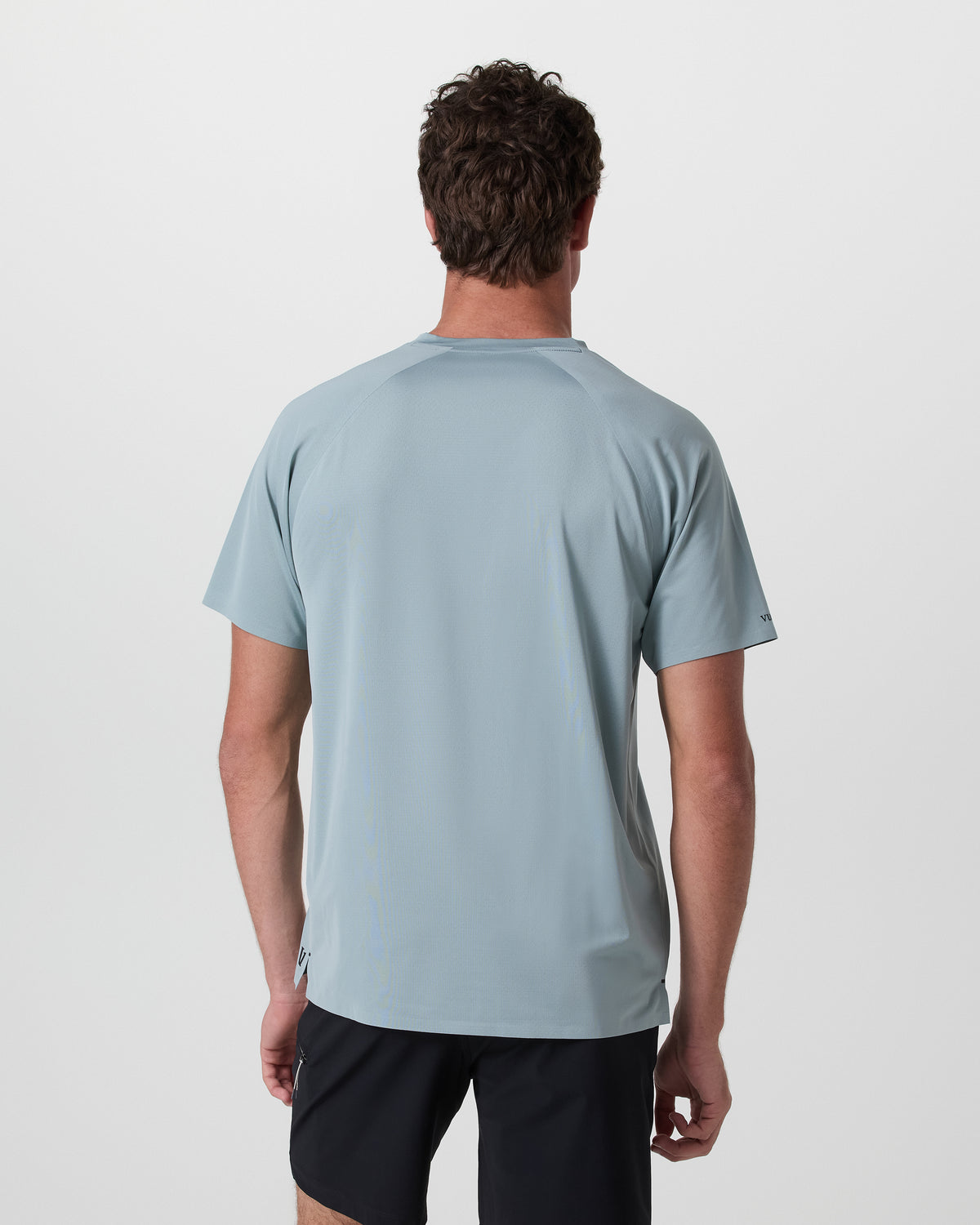 Short Sleeve Viewpoint Henley Mist - Vuori