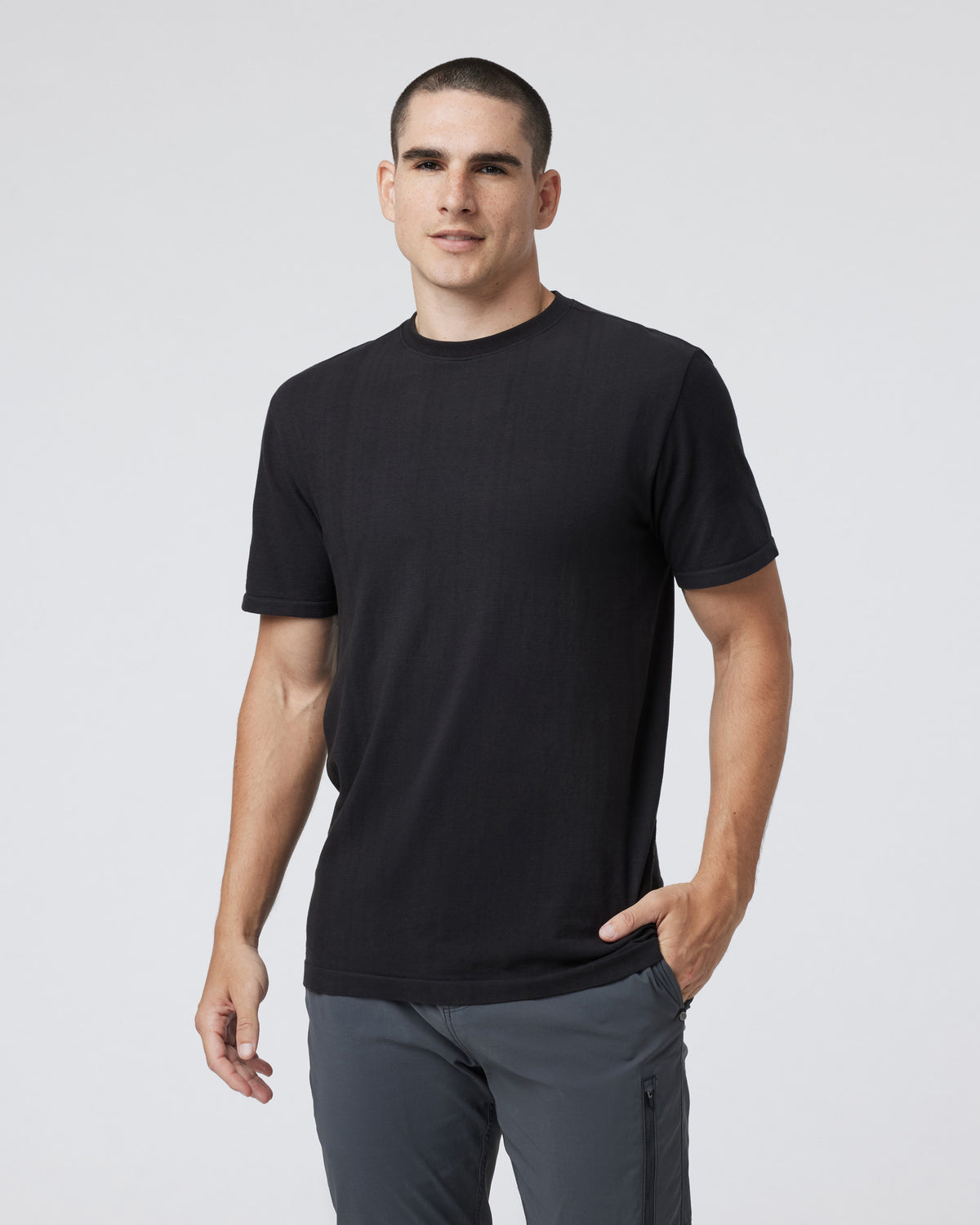 Weston Seamless Tee Men's Black Short Sleeve Tee - Vuori