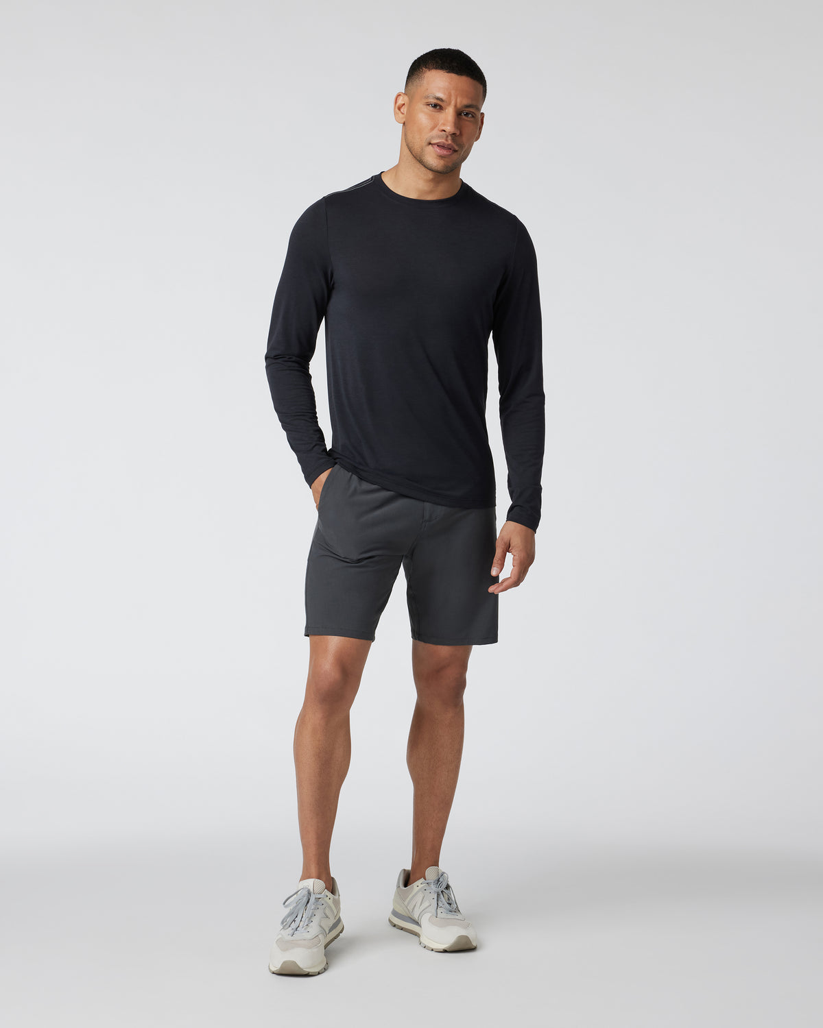 Long Sleeve Current Tech Tee Black T-Shirt - Vuori