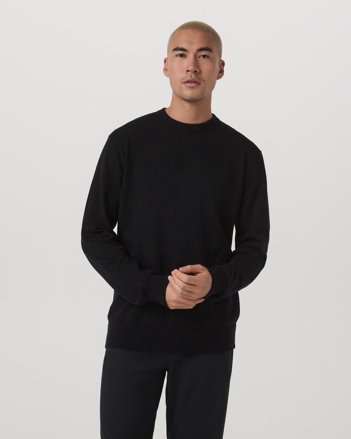 Fluent Sweater Men's Black Sweater - Vuori