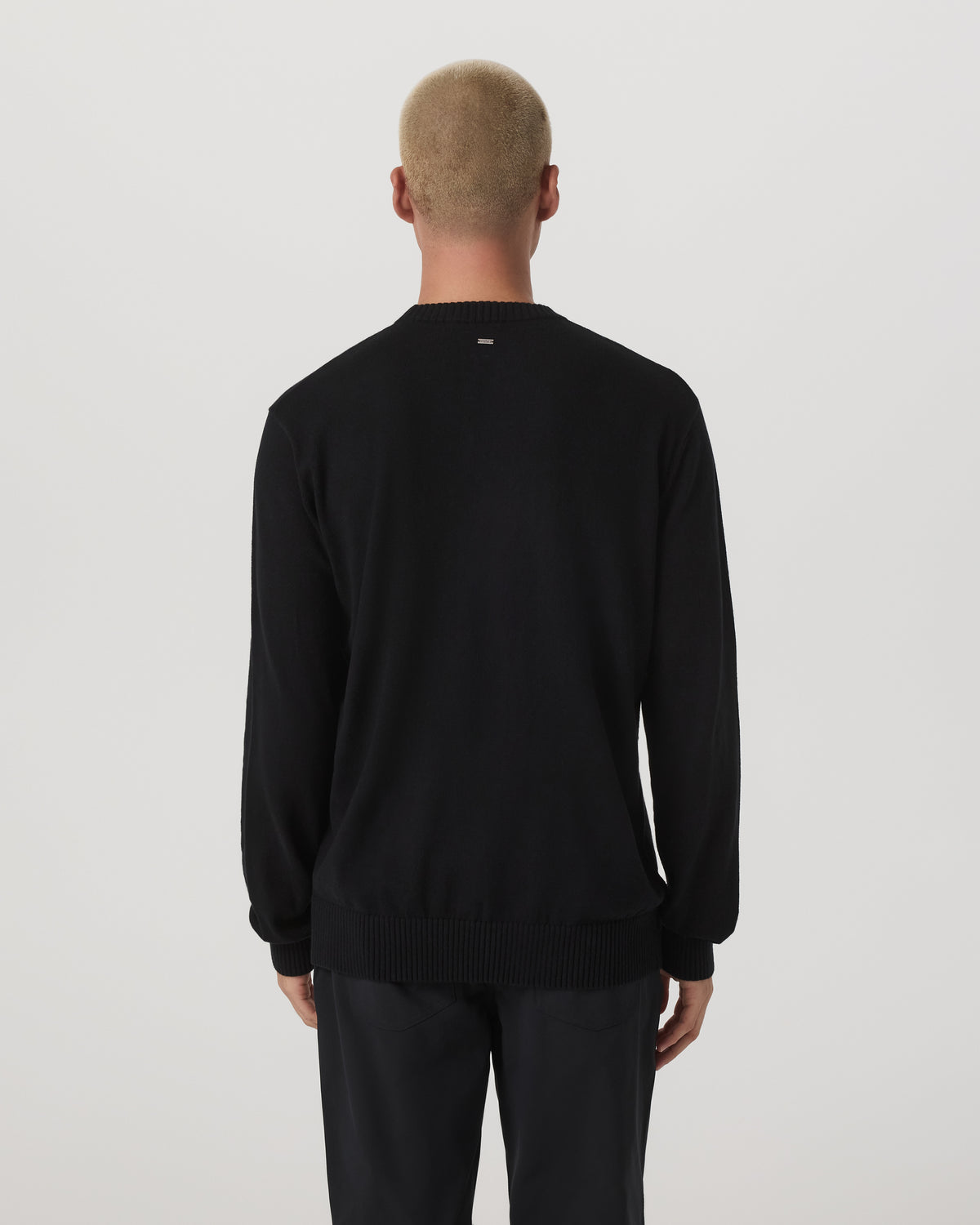 Fluent Sweater Men's Black Sweater - Vuori