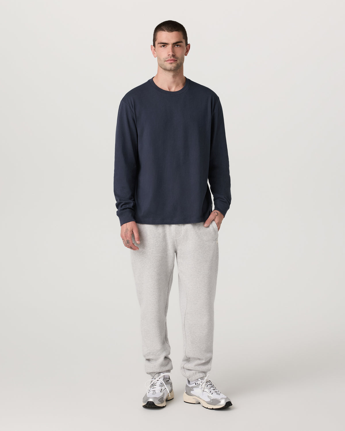 Long Sleeve Heavyweight Cotton Tee Men's Navy Shirt - Vuori