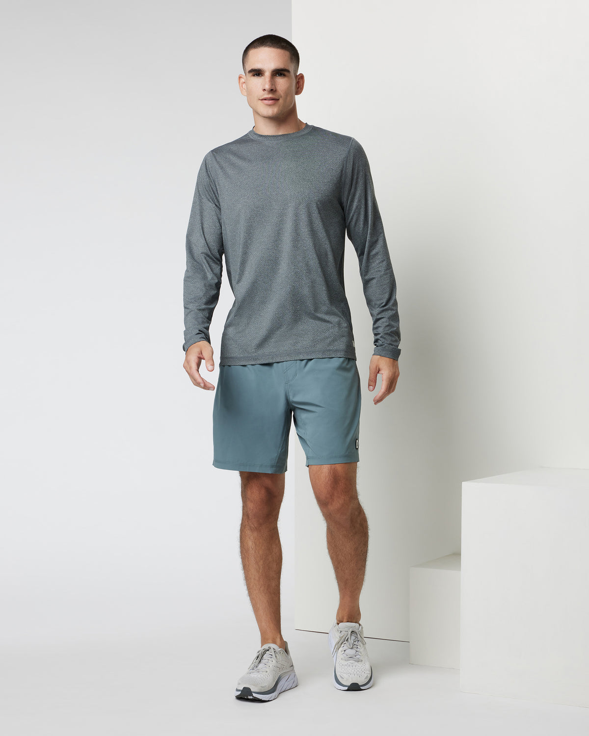 Long Sleeve Tradewind Performance Tee 2.0 Heather Grey - Vuori