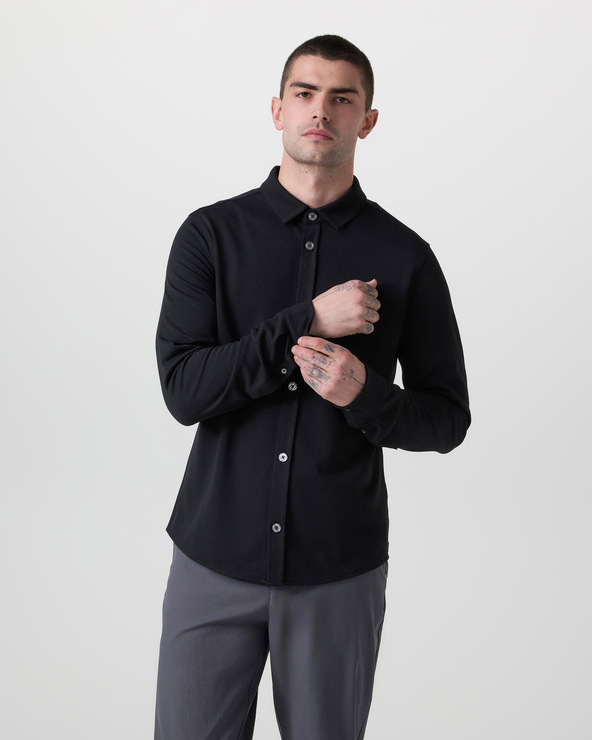 Long Sleeve North Beach Button Down Black - Vuori
