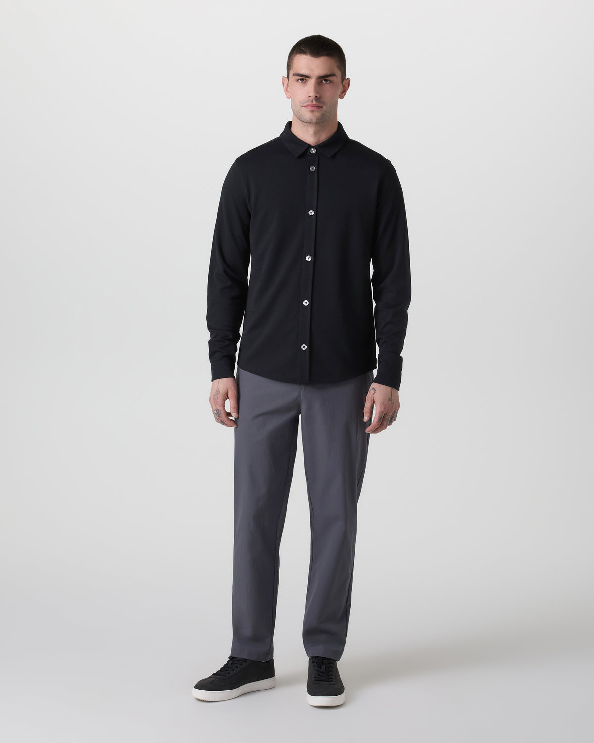 Long Sleeve North Beach Button Down Black - Vuori