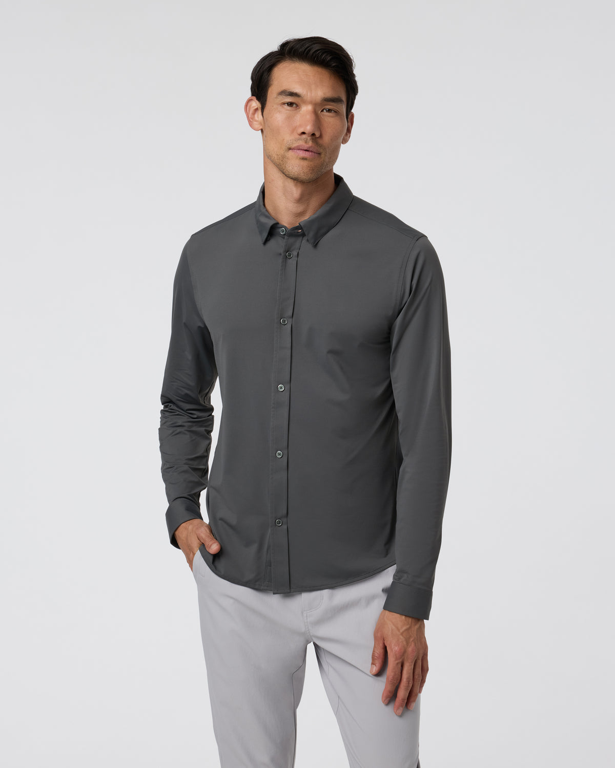 Long Sleeve TravelLite Button Down Dark Pewter - Vuori
