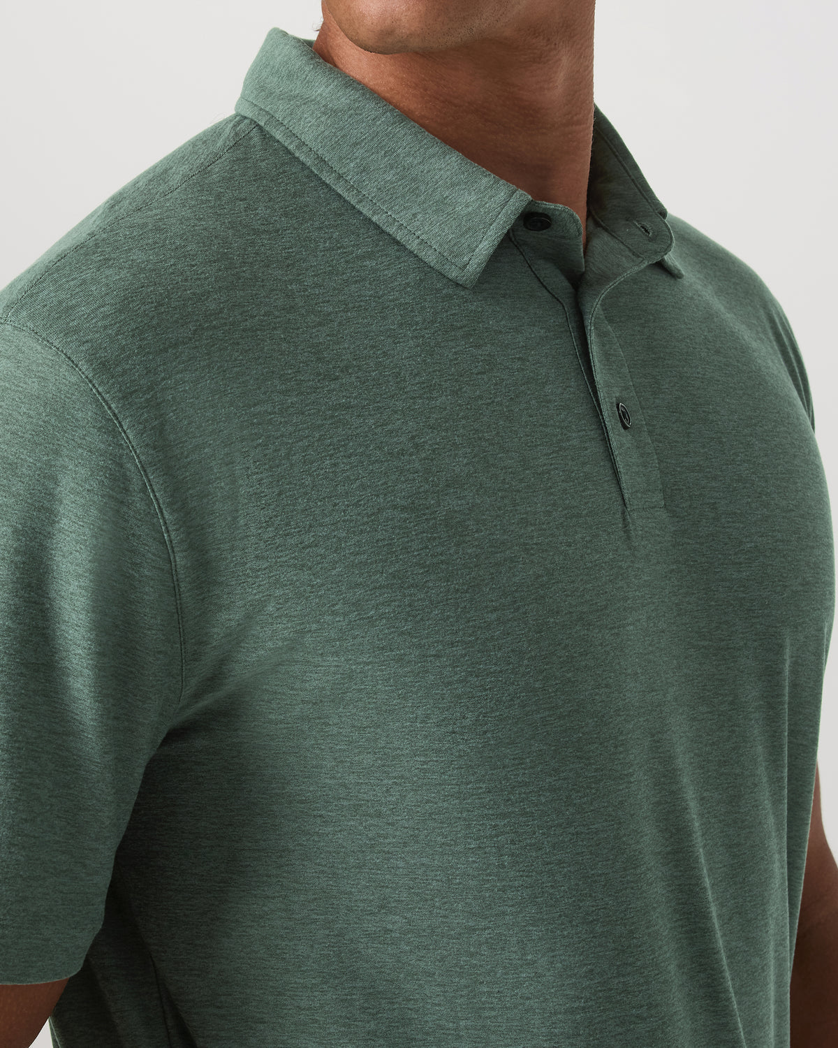 Strato Tech Polo Men's Agate Green Heather Polo Shirt - Vuori