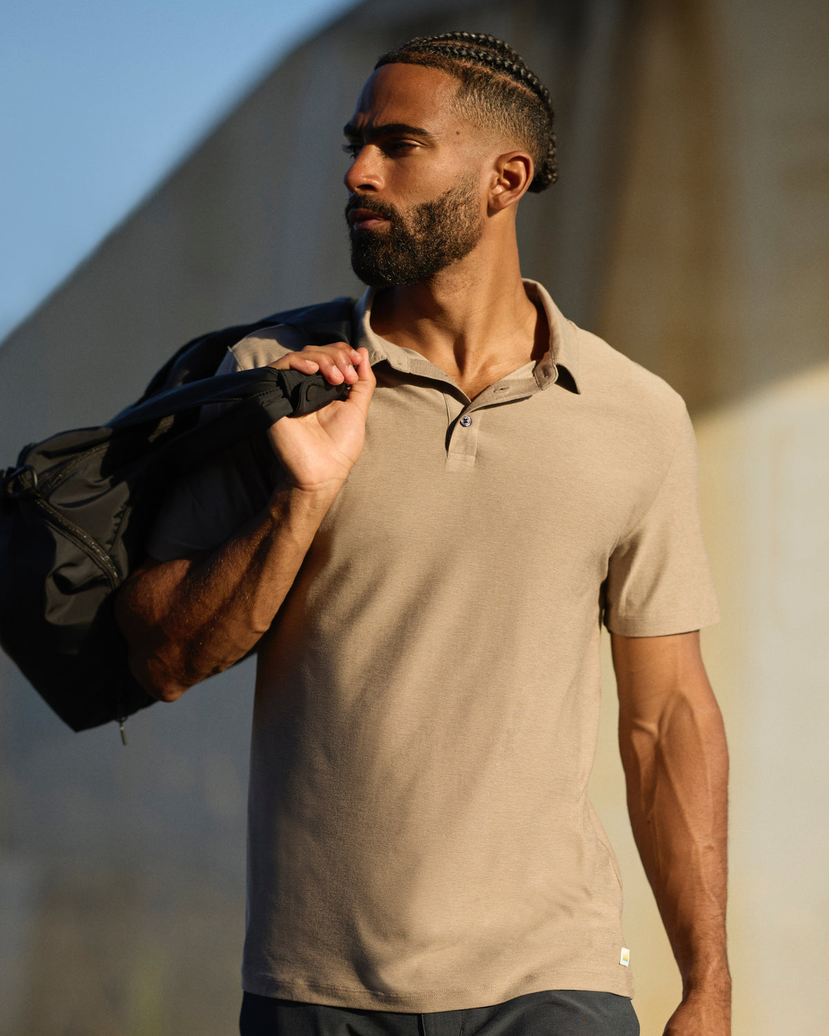 Strato Tech Polo Men's Mocha Heather Polo - Vuori