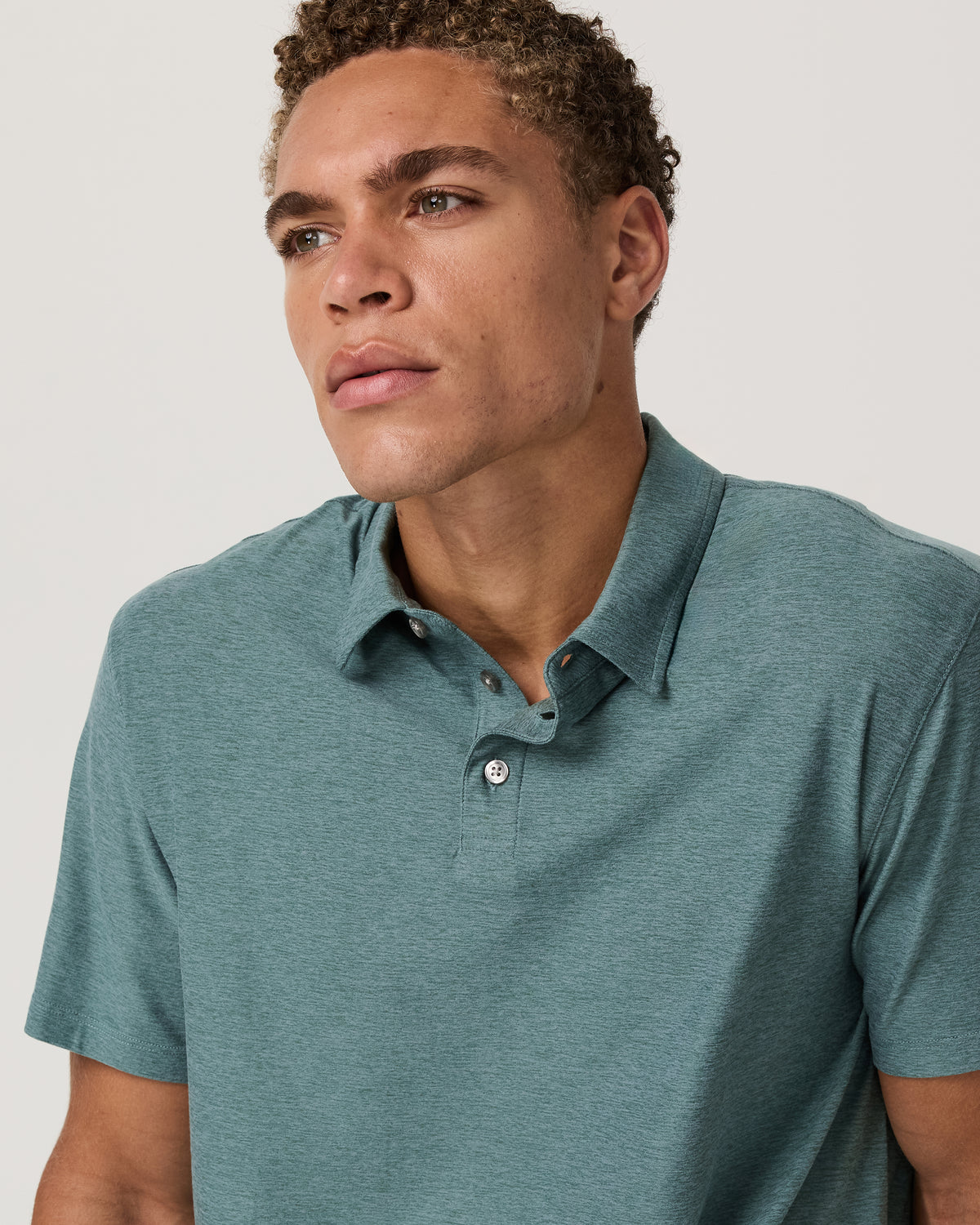 Strato Tech Polo Men's Bluegrass Heather Polo Shirt - Vuori