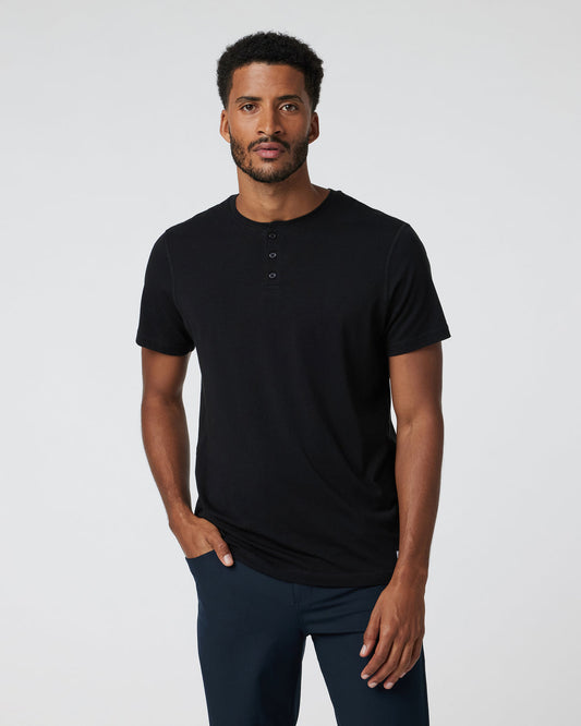Short-Sleeve Tuvalu Henley Men's Black Henley Shirt - Vuori