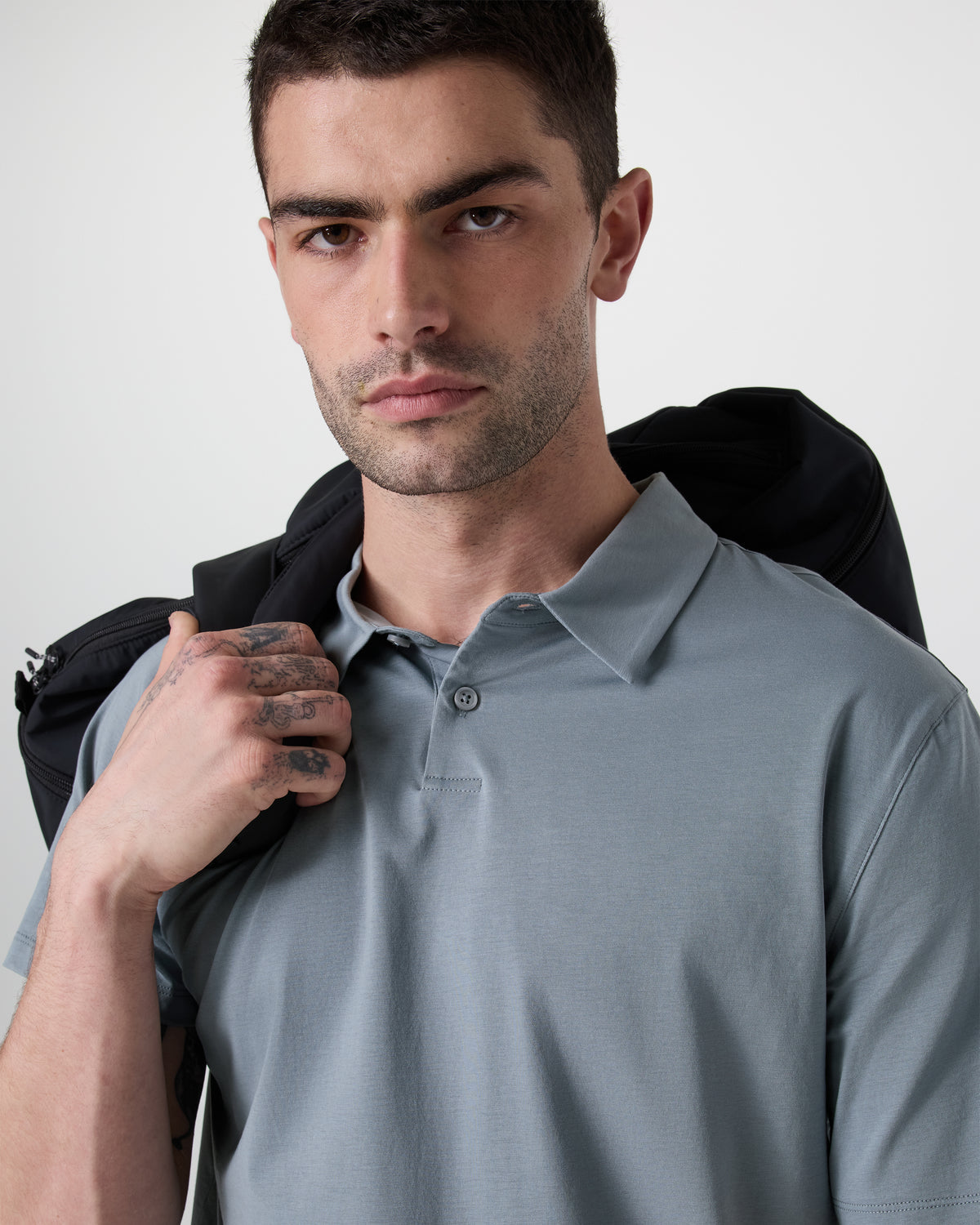 Short Sleeve Feather Polo Dusty Blue - Vuori