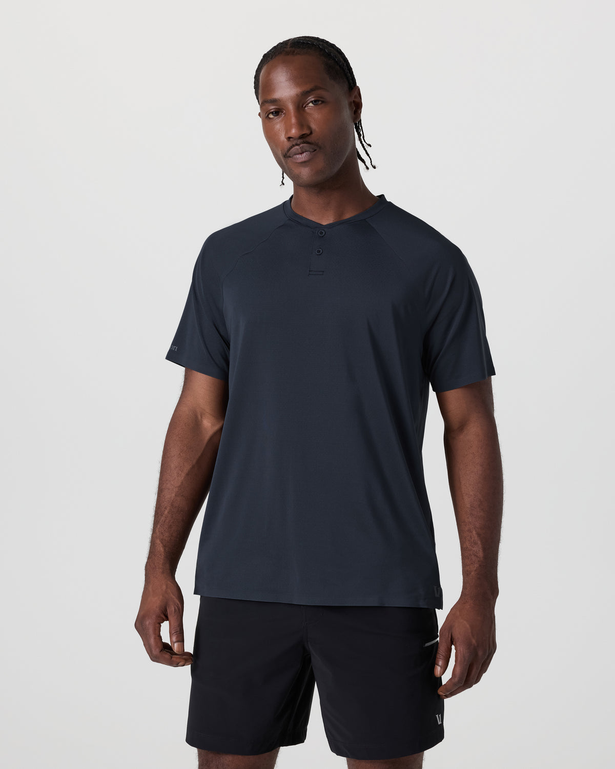 Short Sleeve Viewpoint Henley Navy - Vuori
