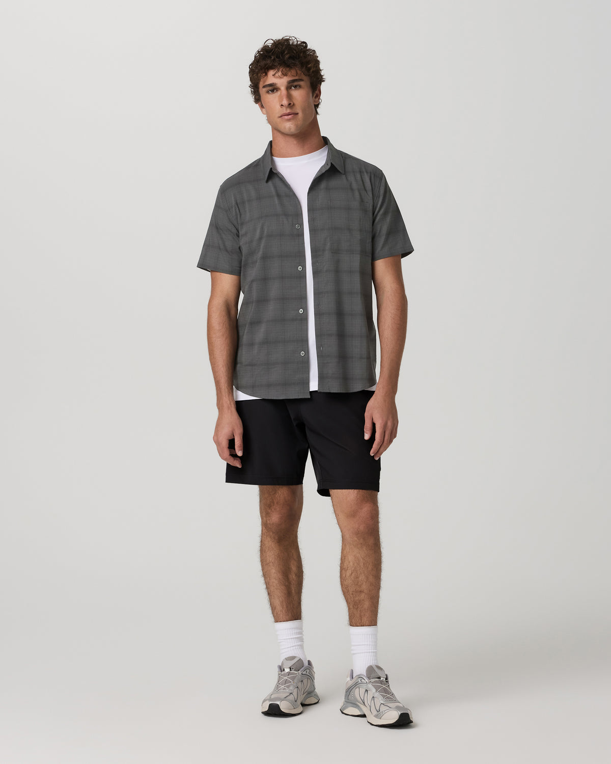 Men's Short Sleeve Plaid Button Down Shirt Dark Pewter - Vuori