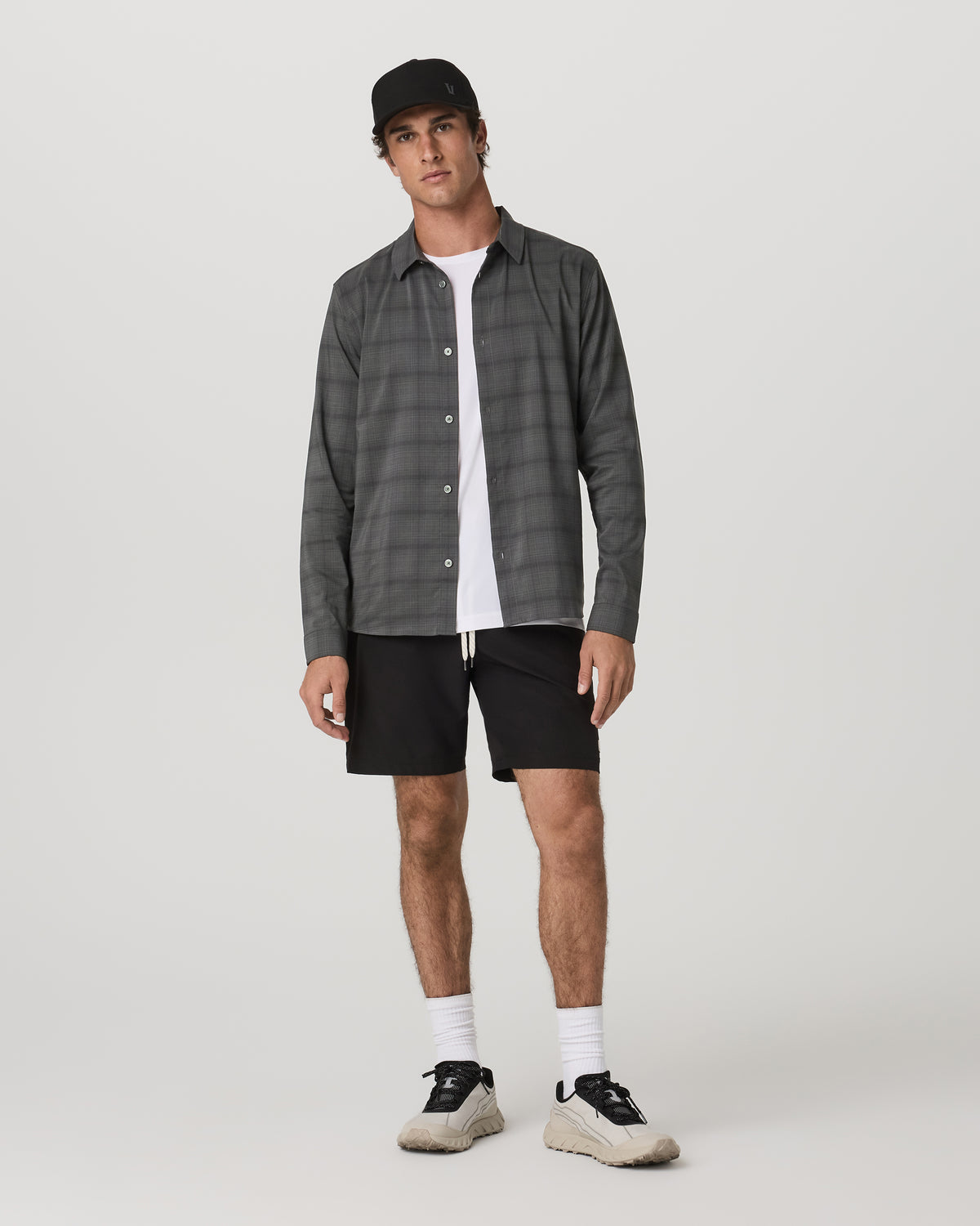 Men's Long Sleeve Plaid Button Down Shirt Dark Pewter - Vuori