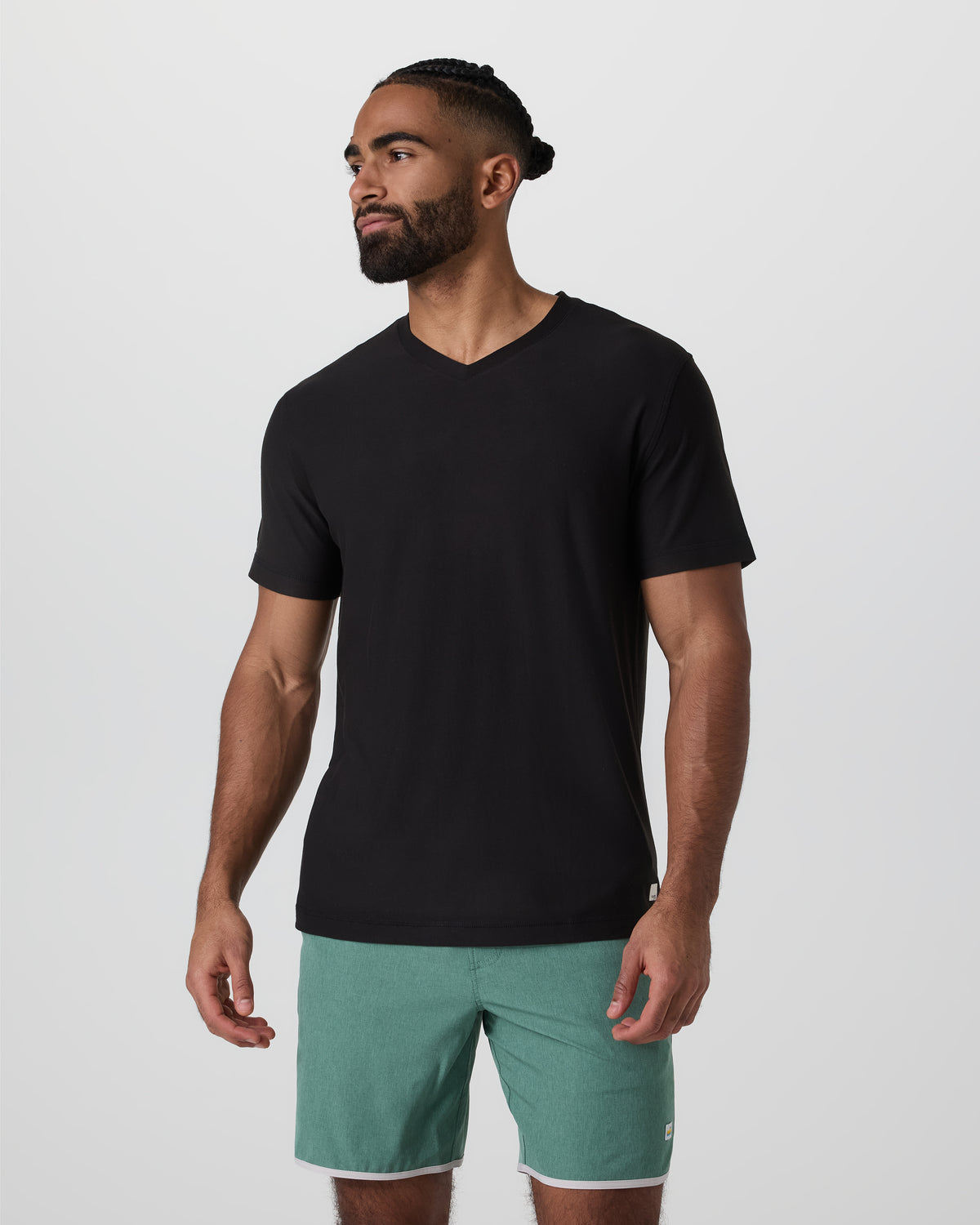 Strato Tech V-Neck Tee Black Workout Shirt - Vuori