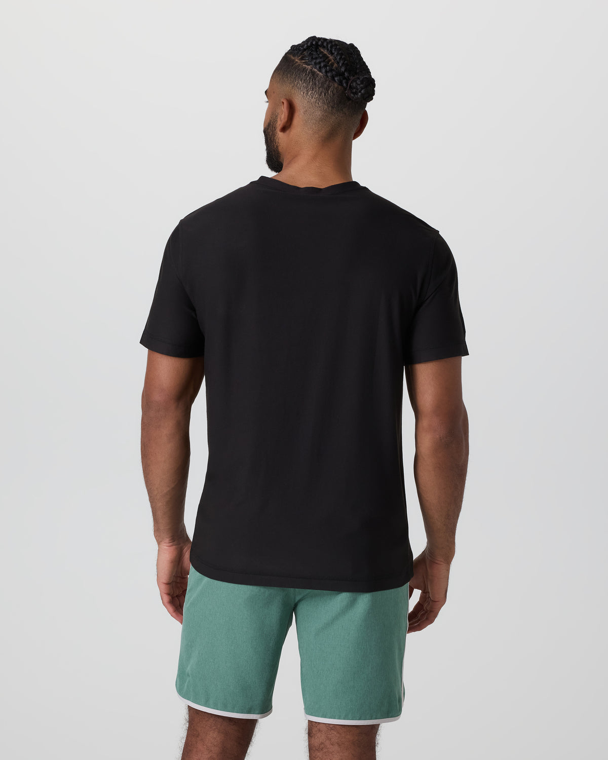 Strato Tech V-Neck Tee Black Workout Shirt - Vuori