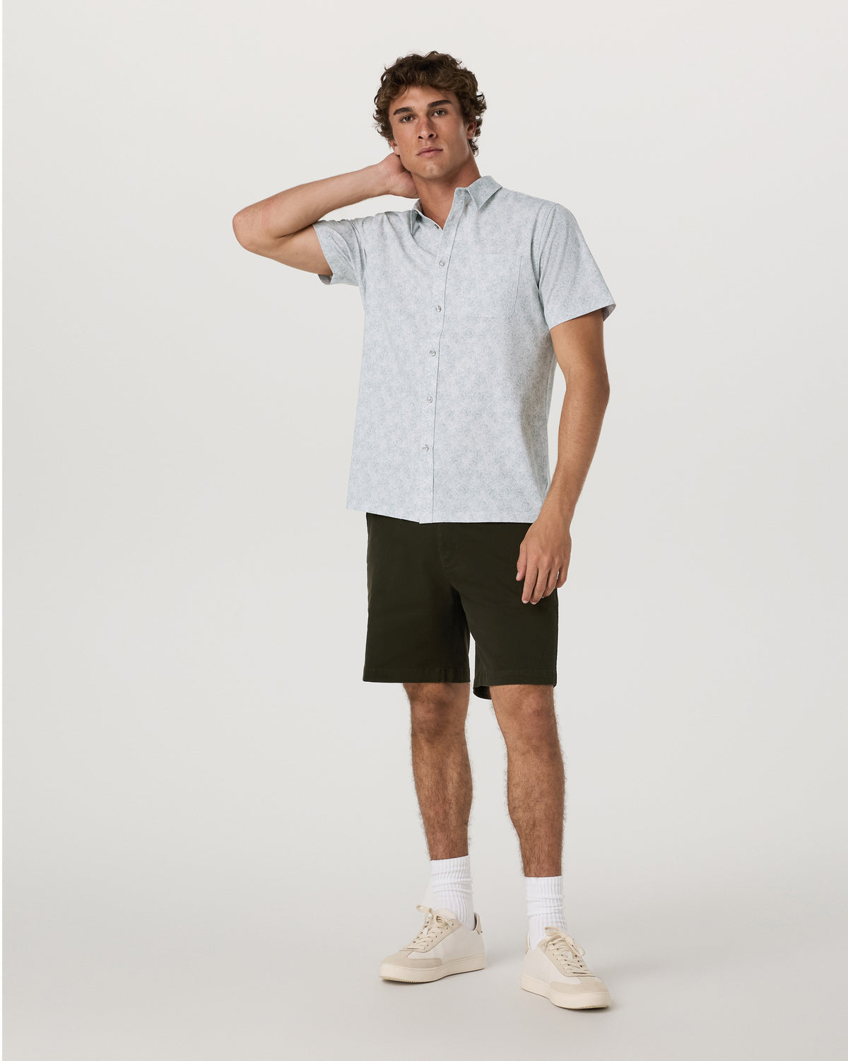 Short Sleeve Bridge Button Down Men's Frost Grey Shirt - Vuori
