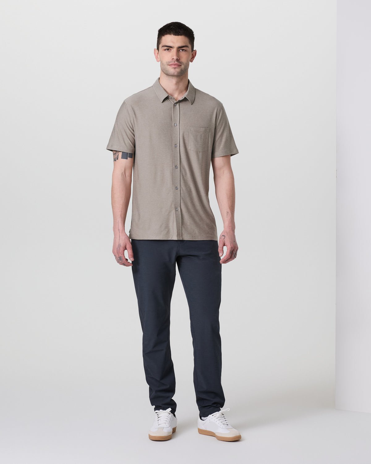 Short Sleeve Strato Button Down Mocha Heather - Vuori