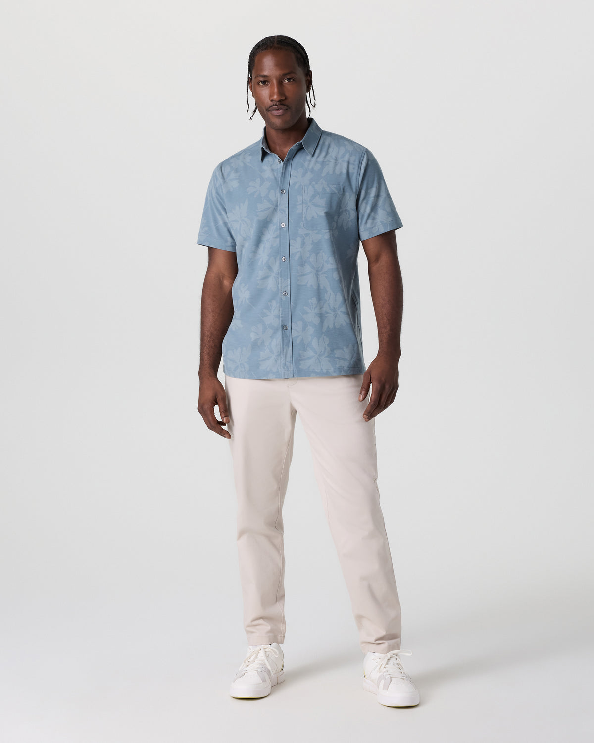 Short Sleeve Bridge Button Down Dusty Blue Plumeria - Vuori