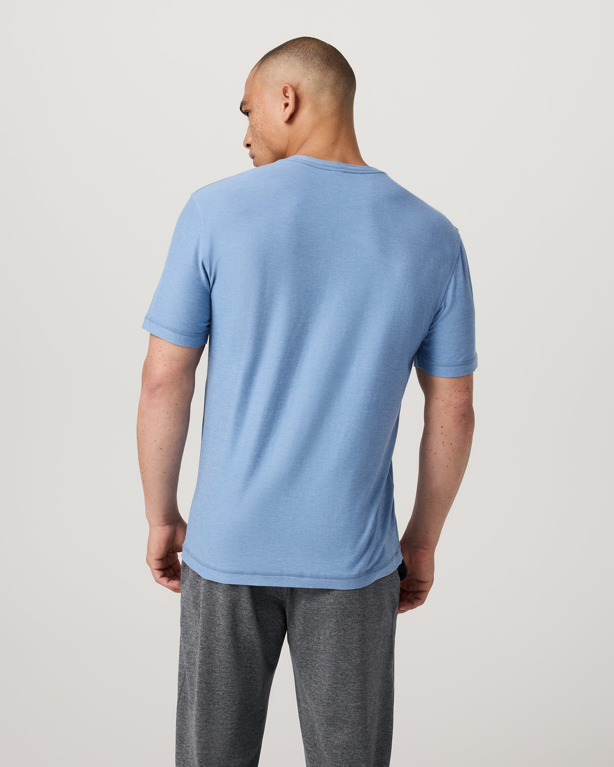 Strato Tech Tee Women's Isle Blue Heather T-Shirt - Vuori
