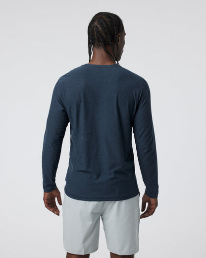 Long-Sleeve Strato Tech Tee Navy Long Sleeve Top - Vuori
