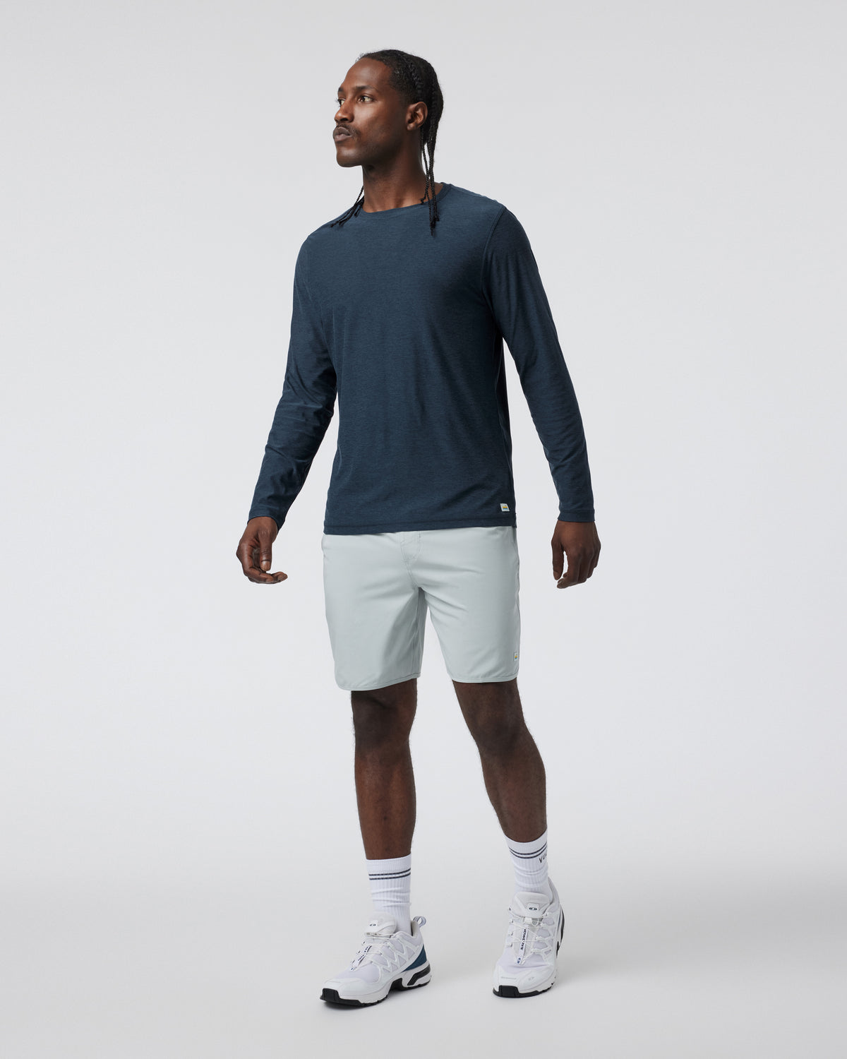 Long-Sleeve Strato Tech Tee Navy Long Sleeve Top - Vuori