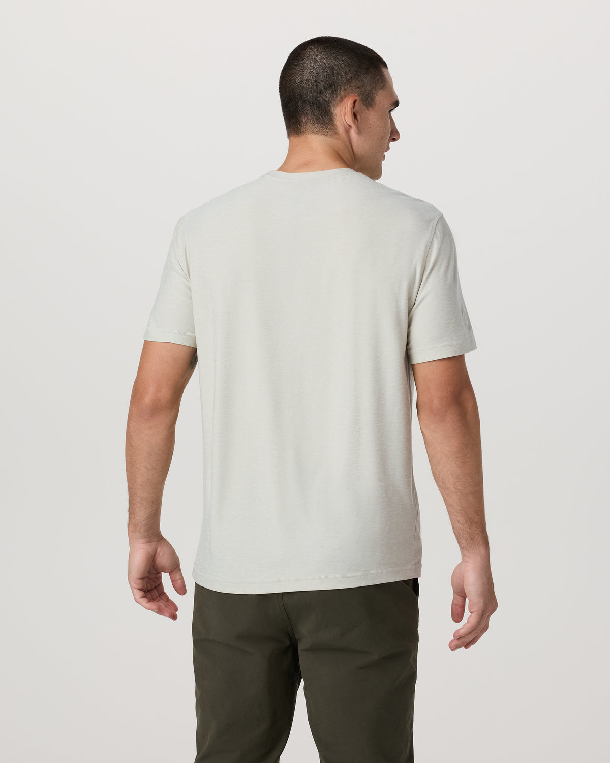 Strato Tech Tee Men's Mushroom Heather T-Shirt - Vuori