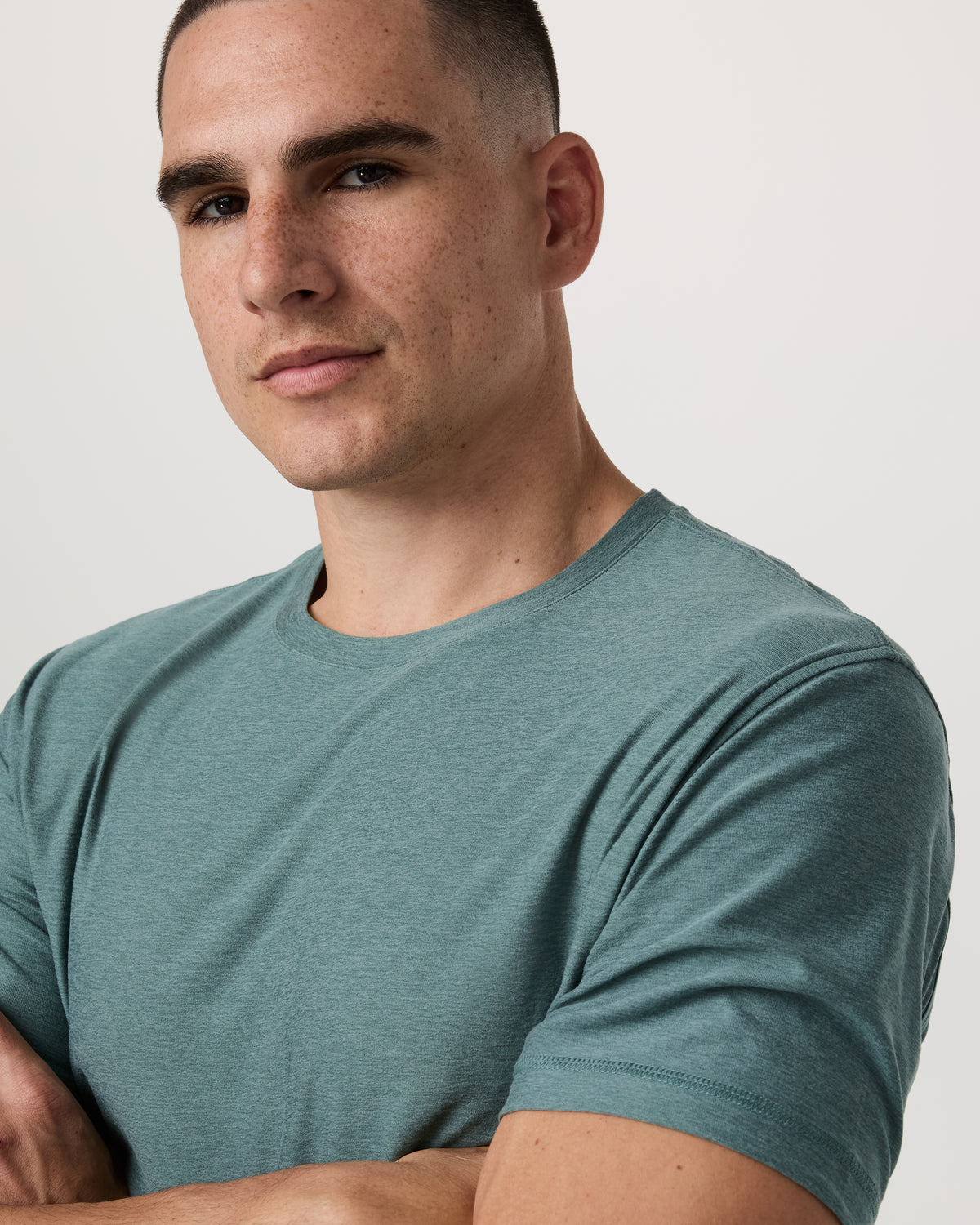 Strato Tech Tee Men's Bluegrass Heather T-Shirt - Vuori