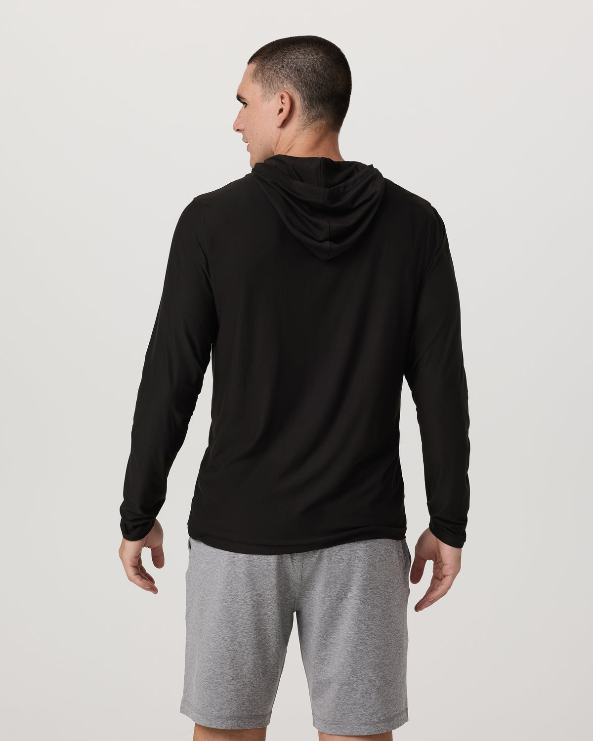 Strato Tech Hoodie Men's Black Long Sleeve Hoodie - Vuori