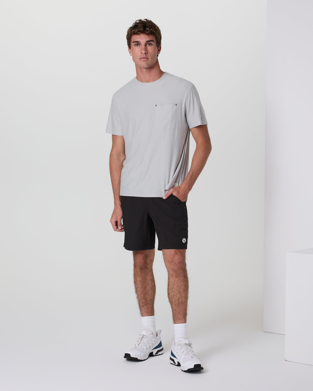 Short Sleeve Strato Pocket Tee - Relaxed Fit Platinum Heather - Vuori