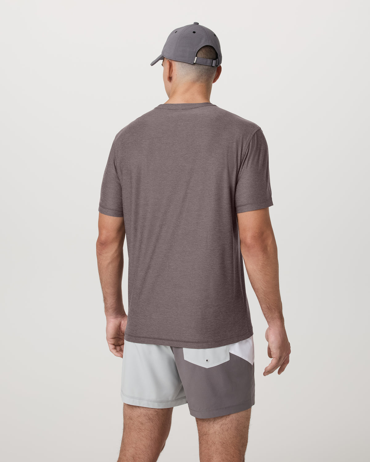 Strato Tech Tee Men's Huckleberry Heather T-Shirt - Vuori