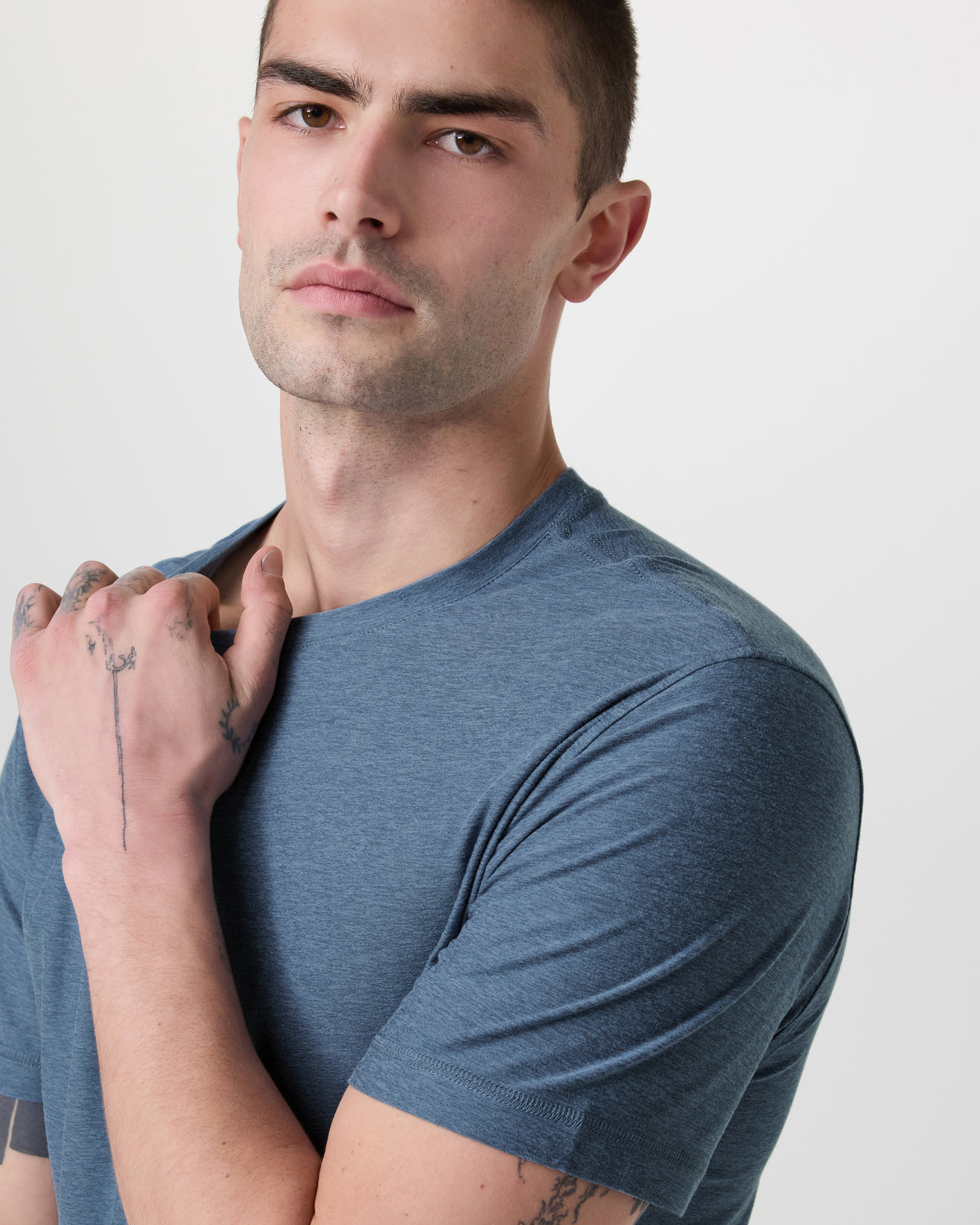 Strato Tech Tee Men's Pool Blue Workout Shirt - Vuori
