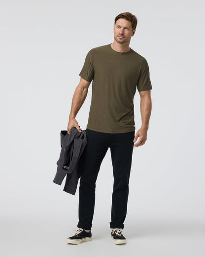 Strato Tech Tee Men's Moss Green Workout Shirt - Vuori