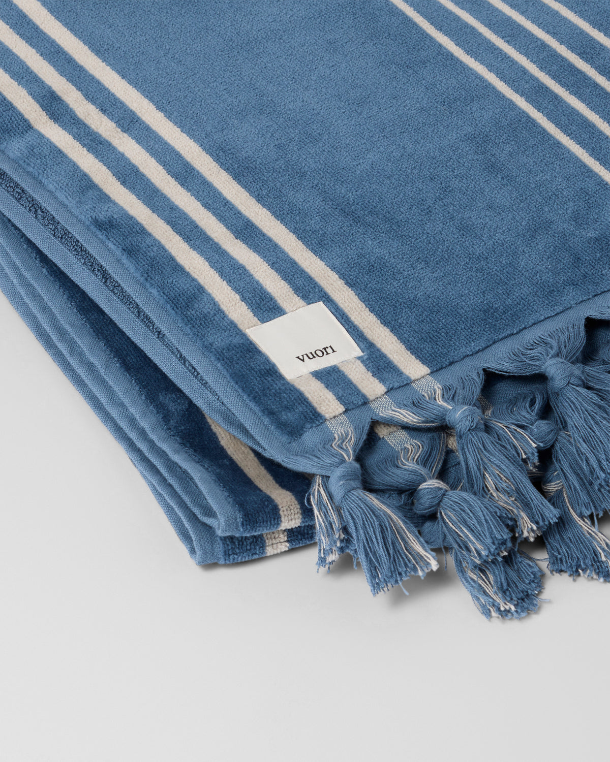 Fringe Beach Towel Versatile Towel - Pond - Vuori