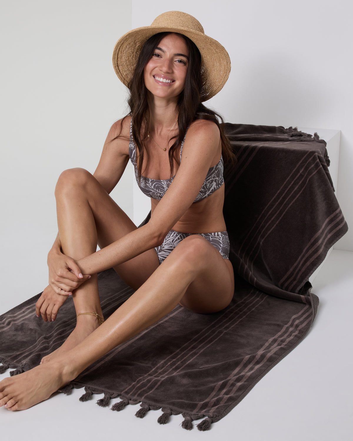 Fringe Beach Towel Java Quick Dry Towel - Vuori