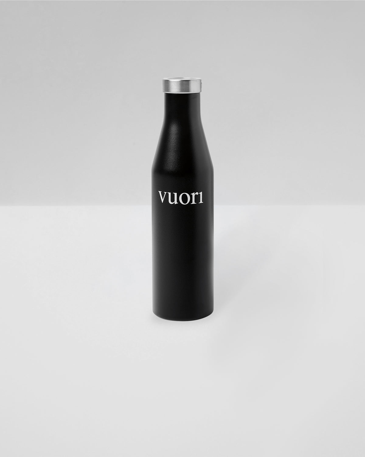 S6 Wordmark Mizu Water Bottle Black Insulated Bottle - Vuori